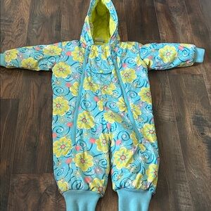 Hanna Andersson Quilted Baby Snowsuit in Blue and Yellow size 90 (3)